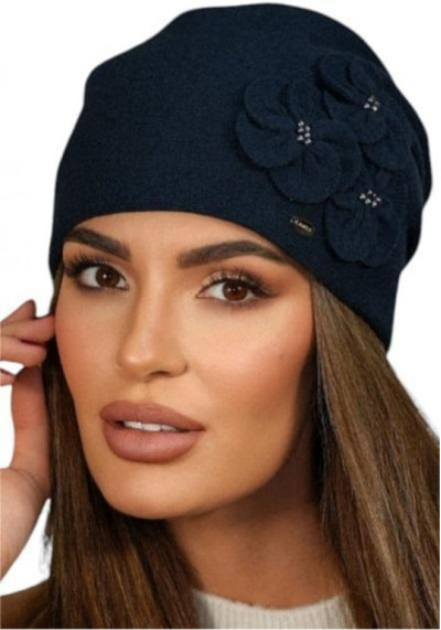 Синя дамска шапка - модел Ambrozja